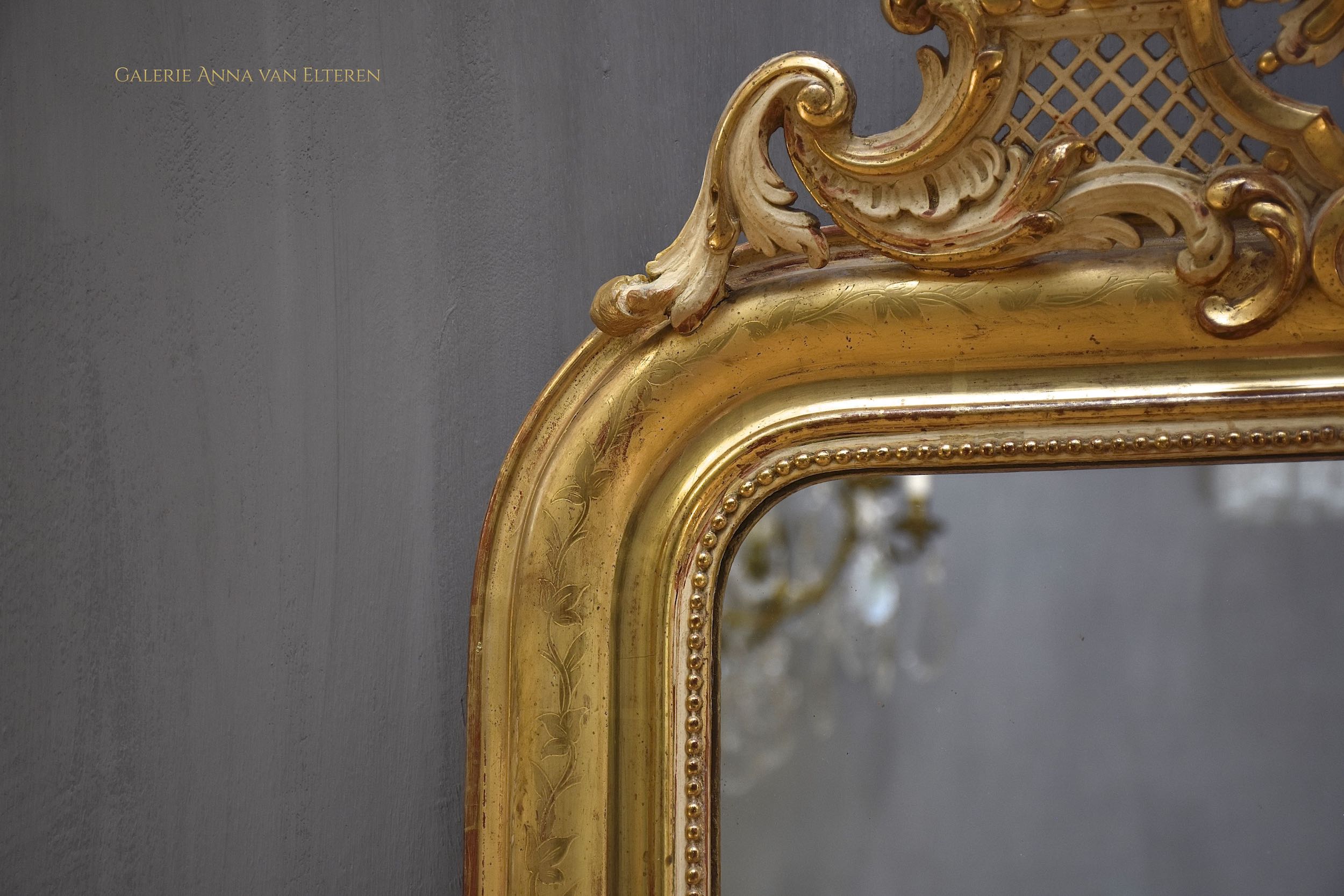 19th c. French mirror with a crest Louis Philippe