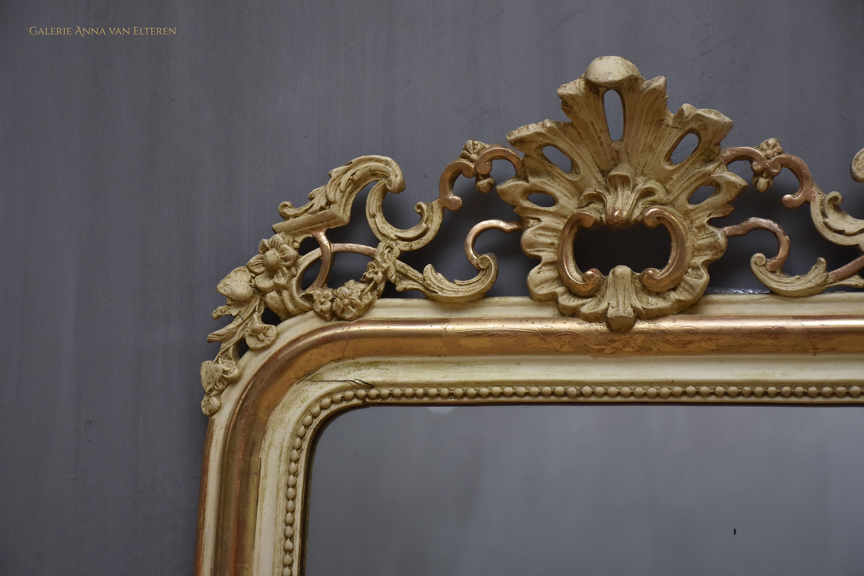 19th c. French mirror Louis-Philippe with a beautiful crest