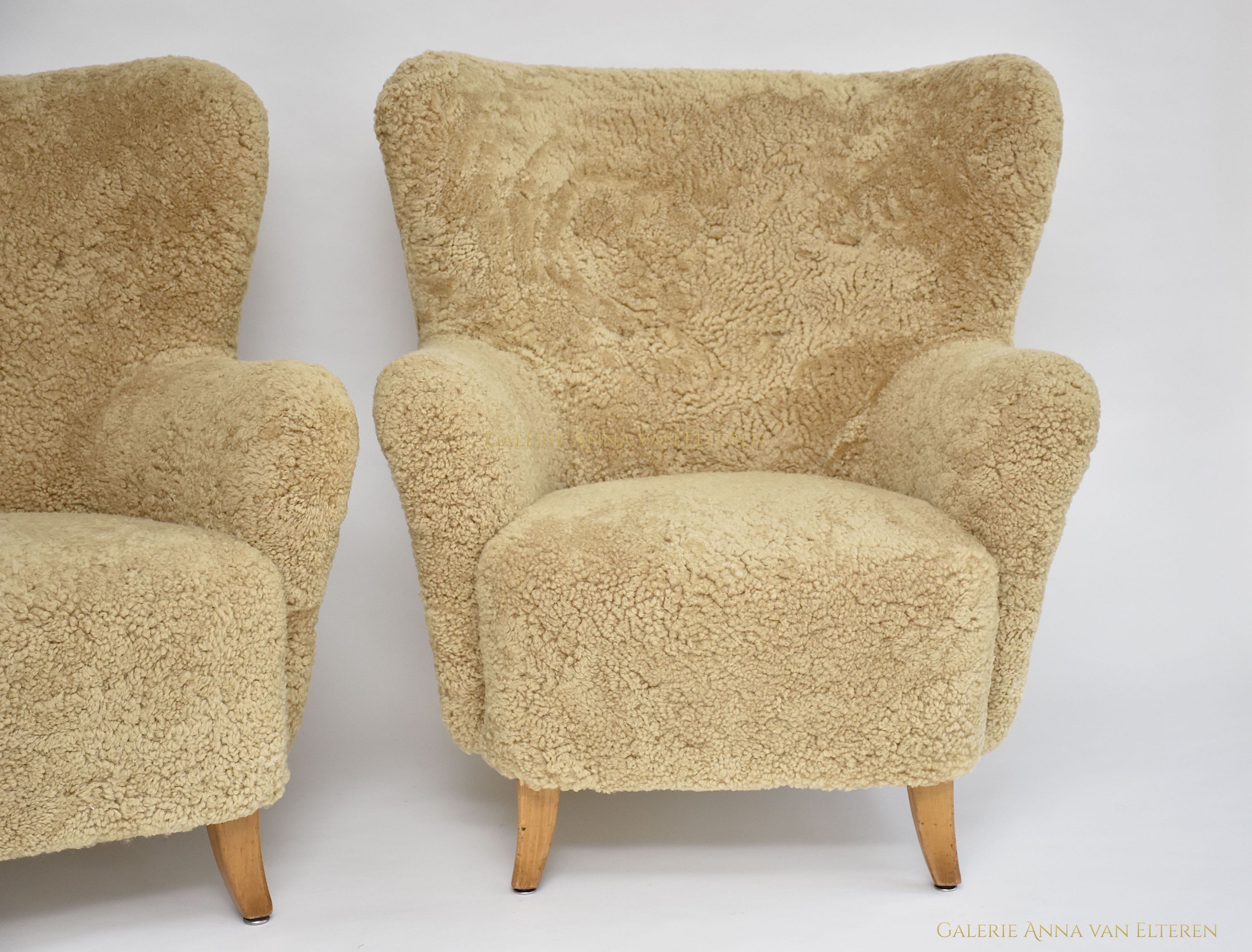 Pair of armchairs 'Laila' in honey sheepskin by Ilmari Lappalainen