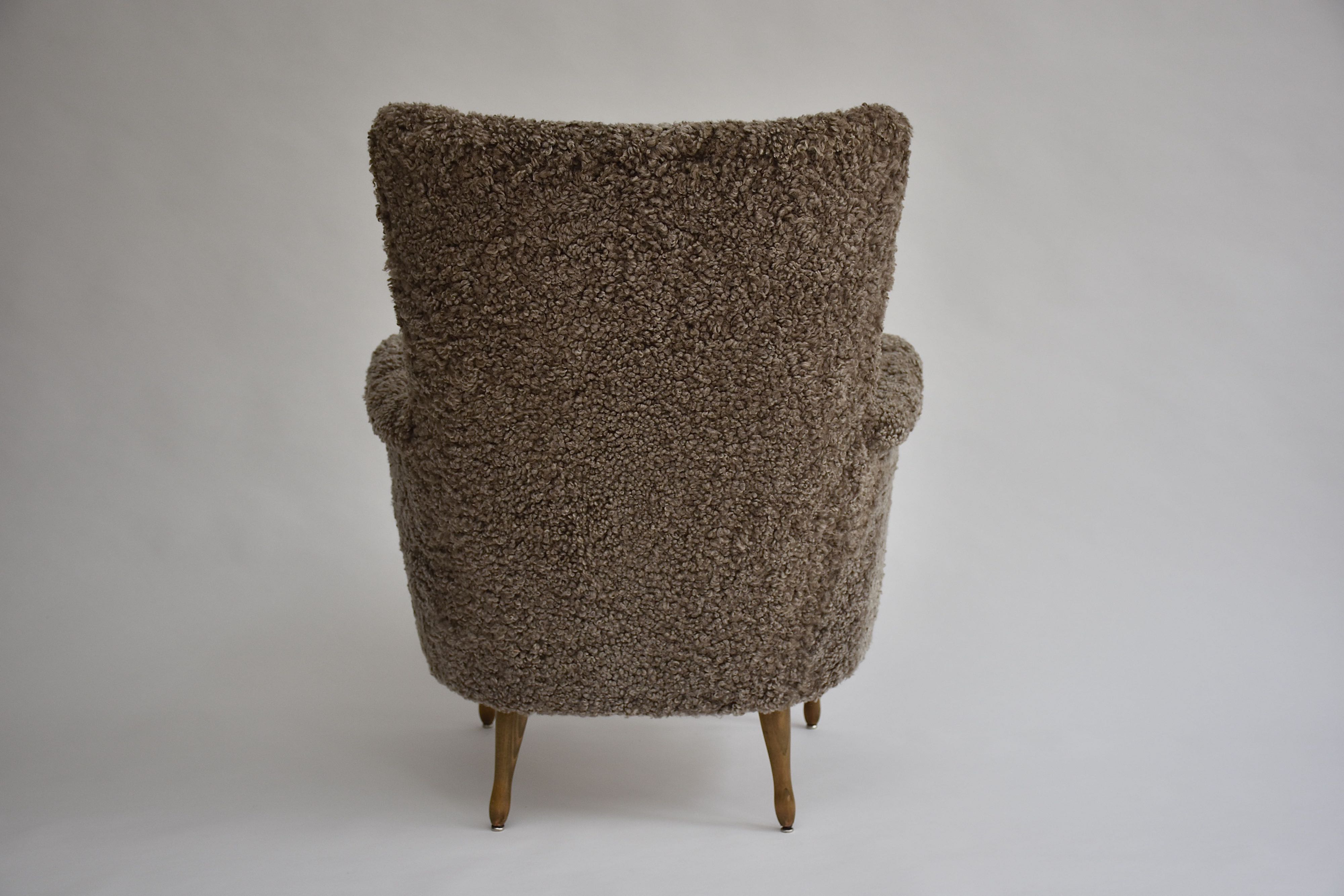 Scandinavian modern armchair 'Stora Furulid' by Carl Malmsten