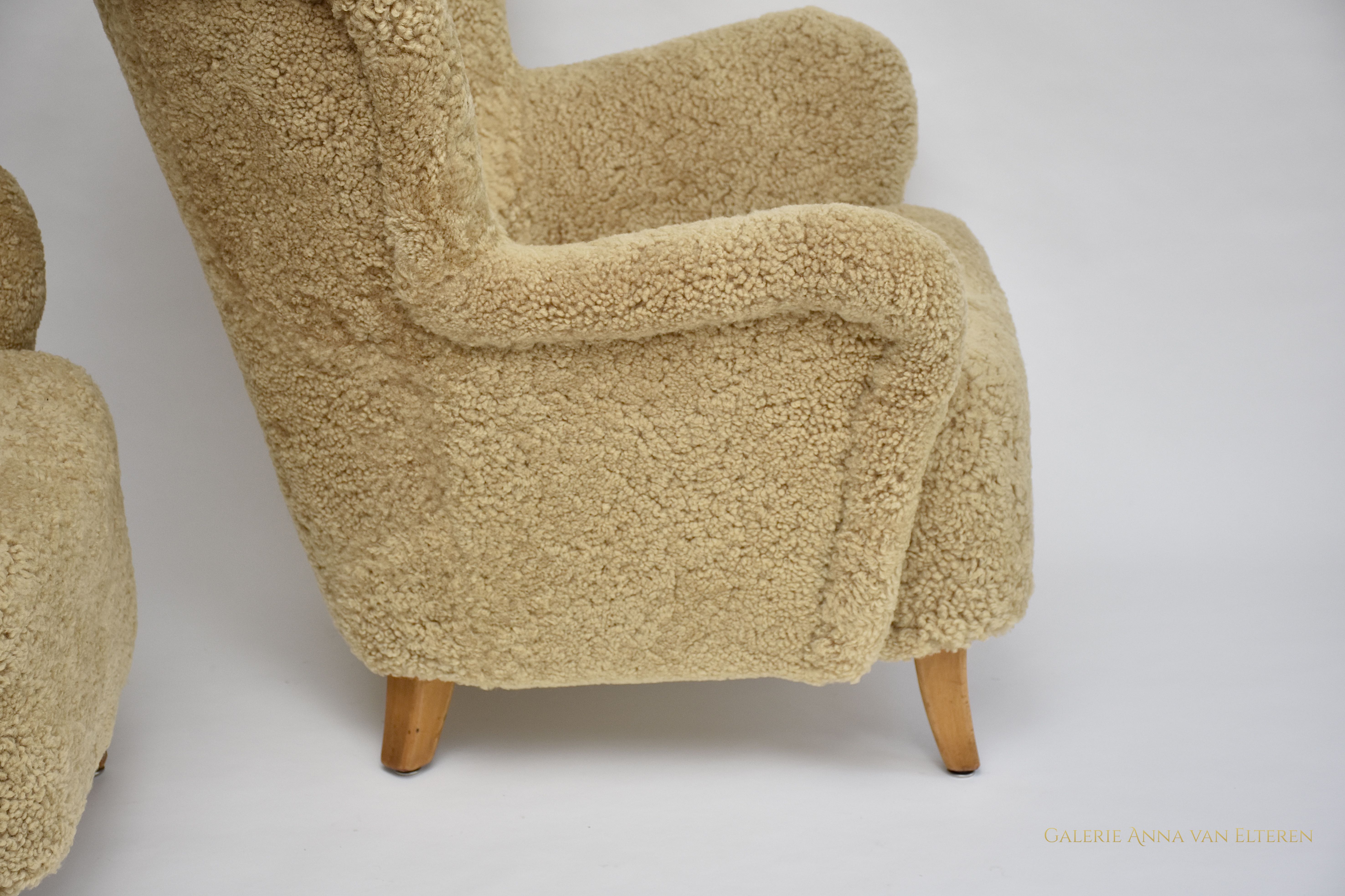 Pair of armchairs 'Laila' in honey sheepskin by Ilmari Lappalainen