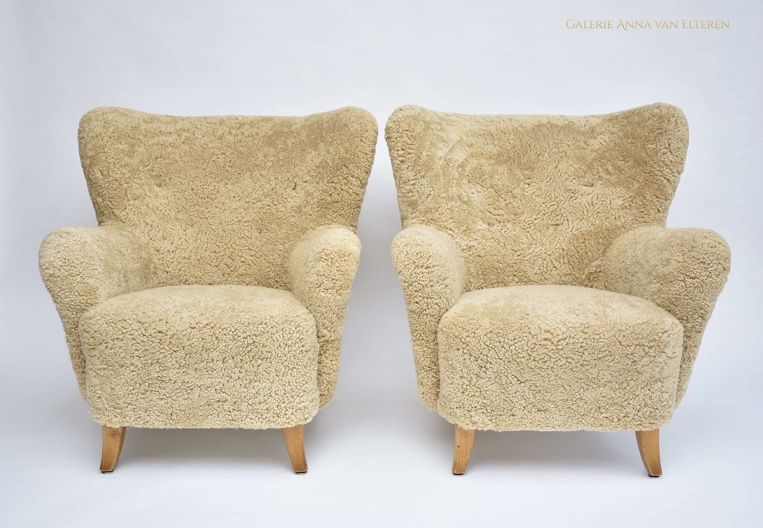 Pair of armchairs 'Laila' in honey sheepskin by Ilmari Lappalainen