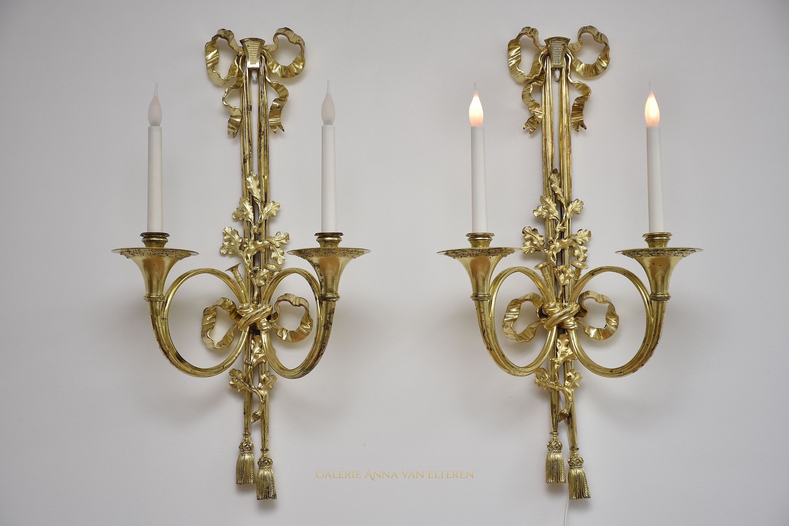 19th c. large pair of gilt bronze wall lights in the style of Louis XVI