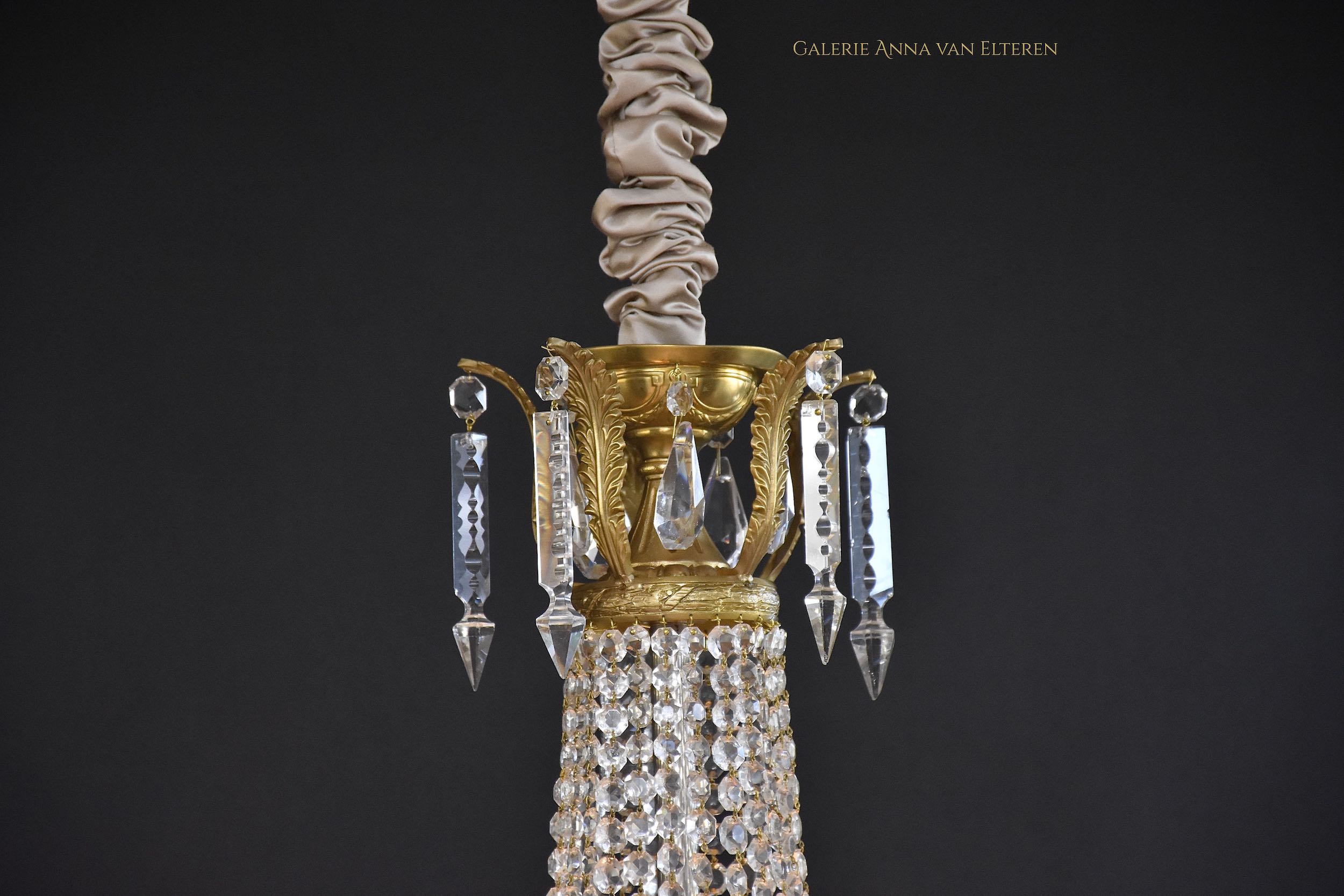 Antique French chandelier in the style of Louis XVI