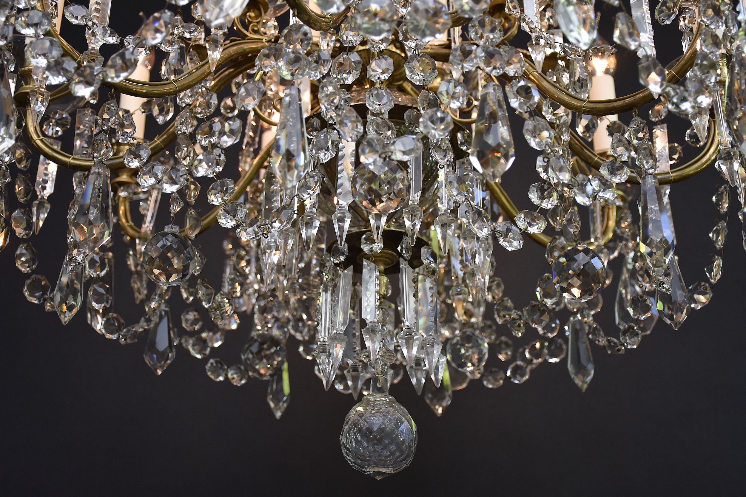 Antiker französischer Leuchter im Stil von Louis XVI