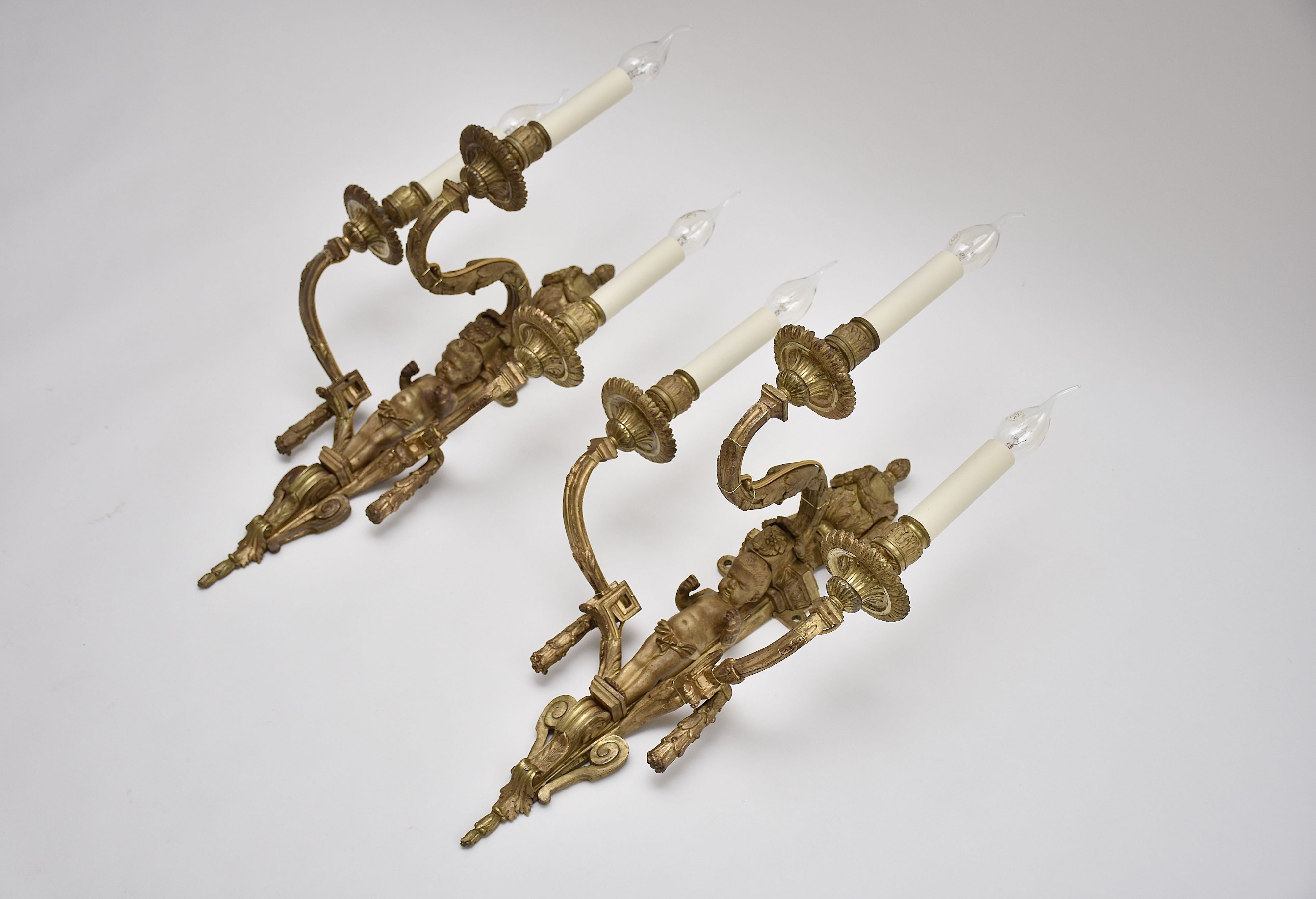 Set 19e eeuwse vergulde Franse wandappliques in