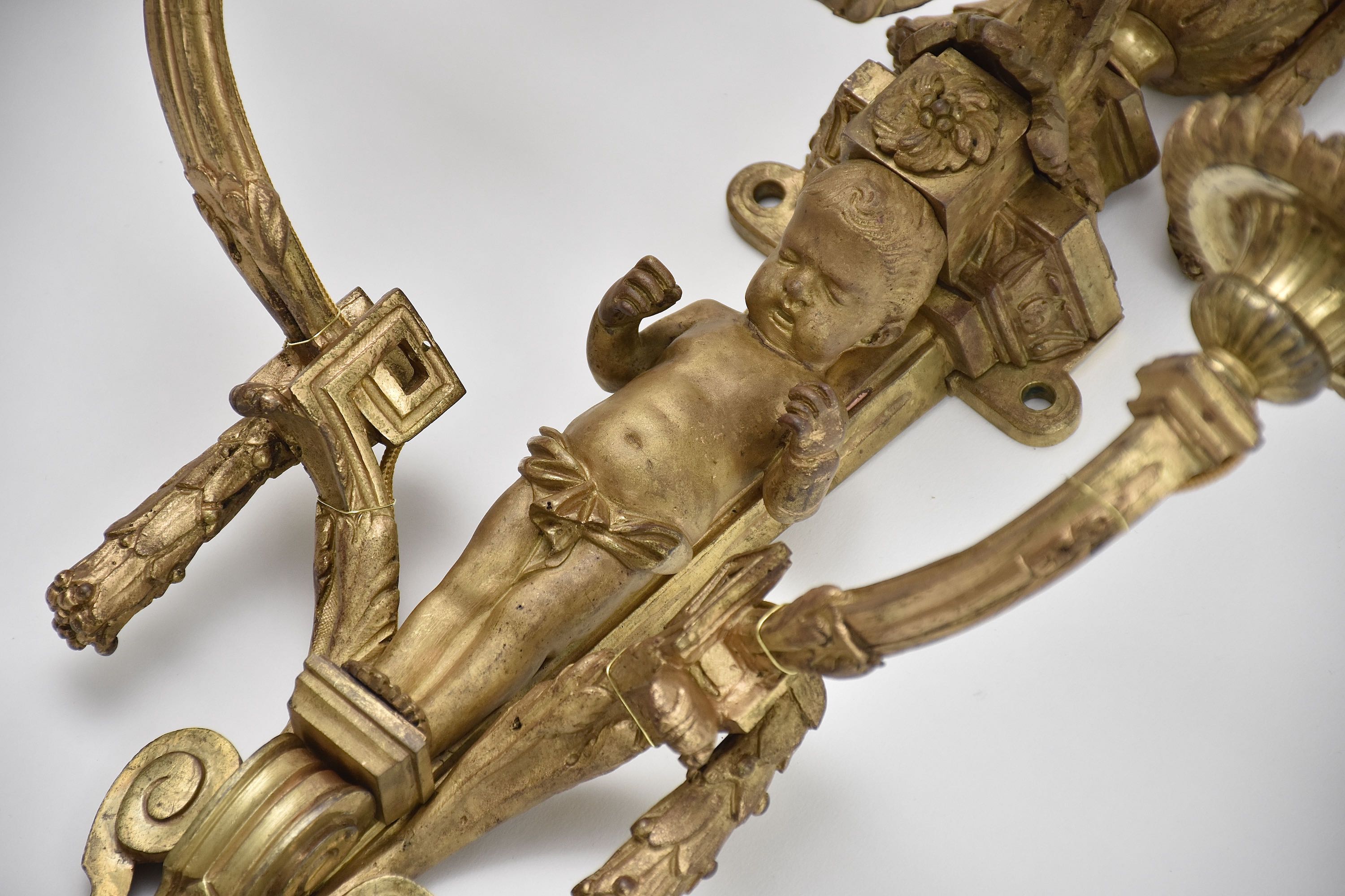 Set 19e eeuwse vergulde Franse wandappliques in