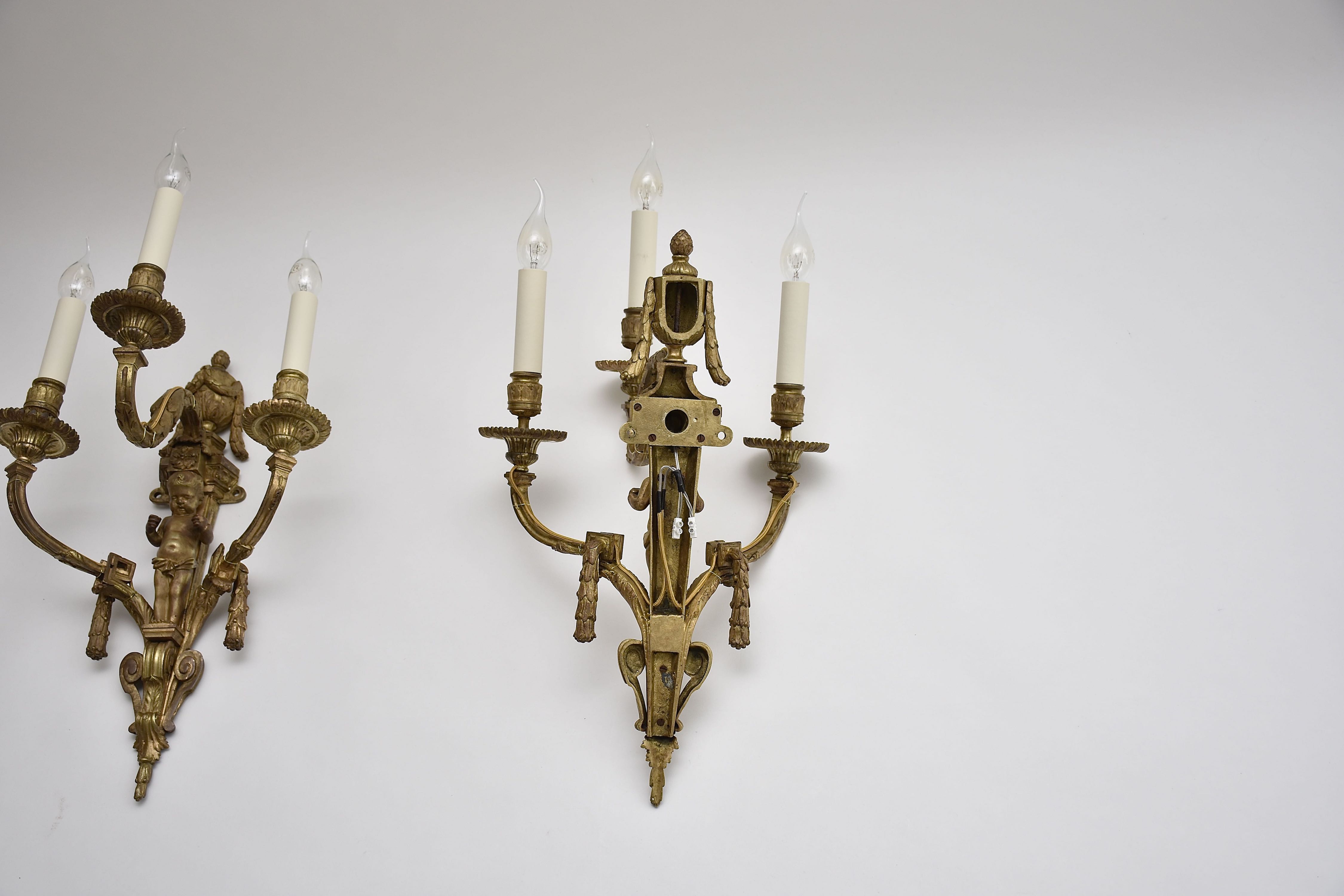Set 19e eeuwse vergulde Franse wandappliques in