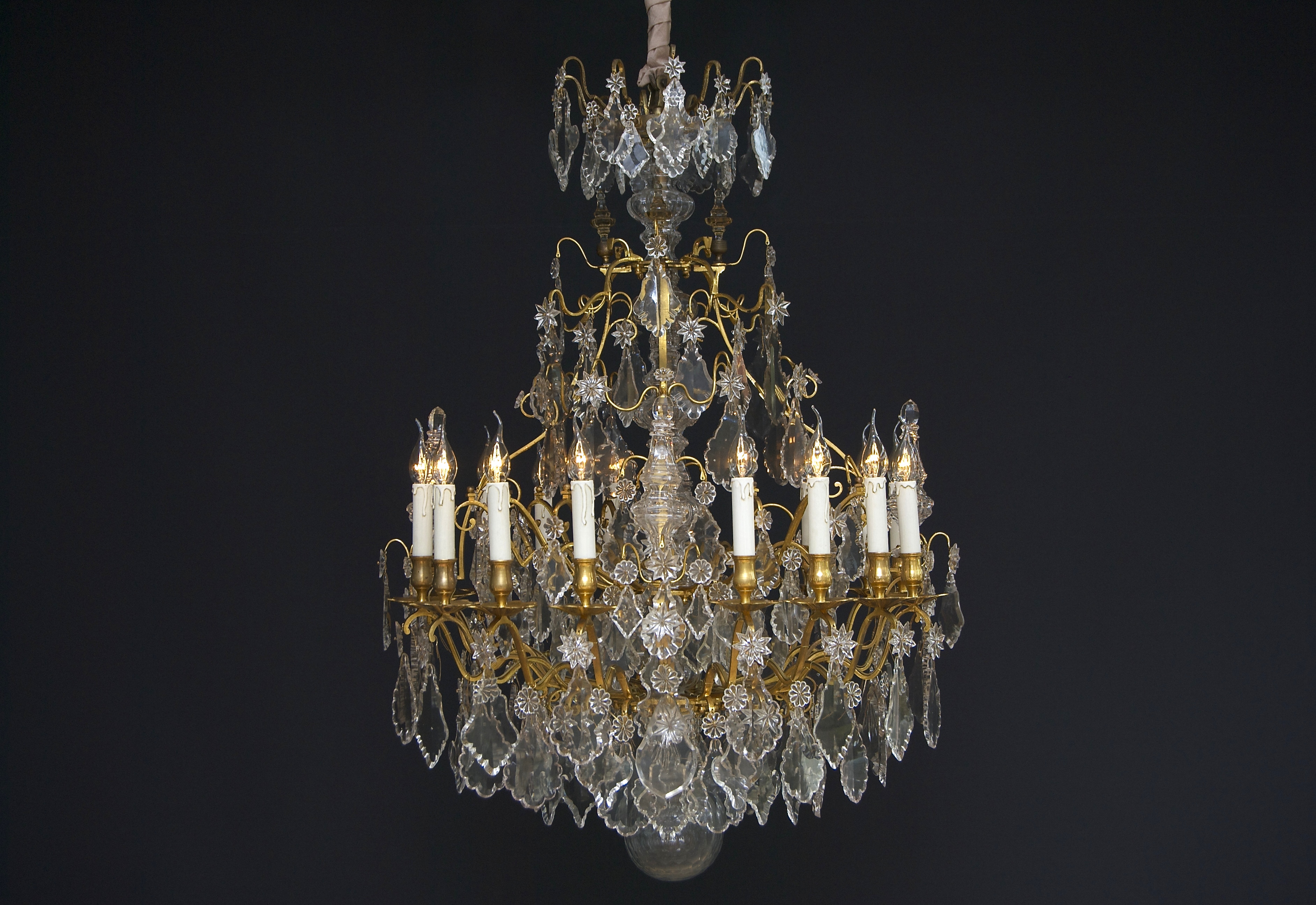 Grote vergulde Franse kroonluchter, stijl Louis XV, 'lustre cage'