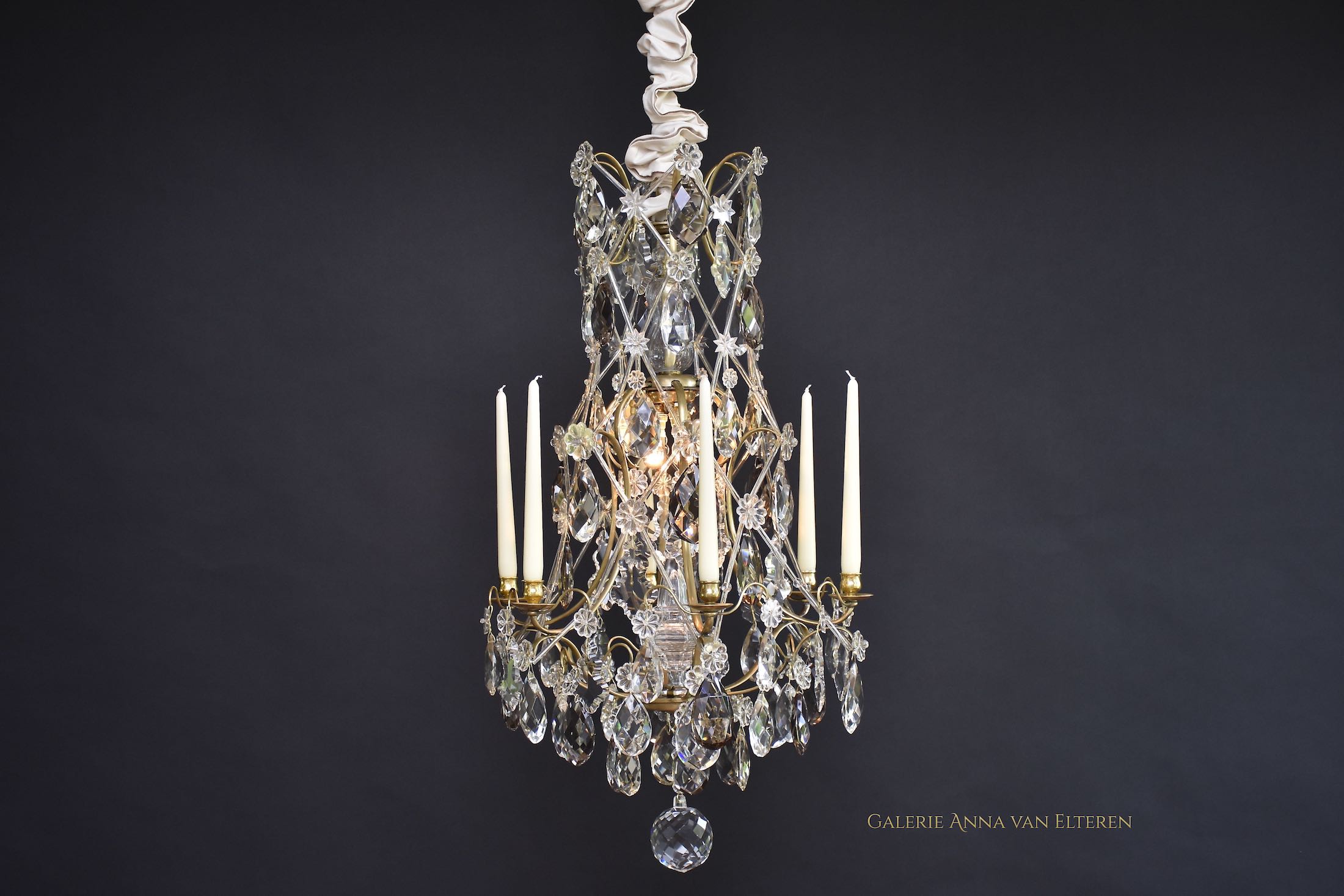 Rococo style brass candle chandelier