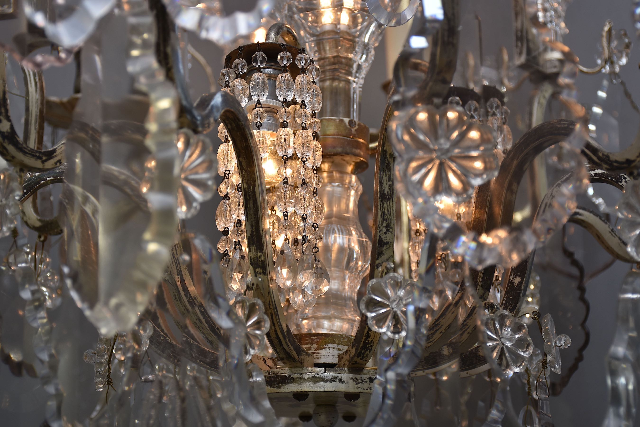 Grote  antieke Franse zilveren kroonluchter in stijl van Louis XV