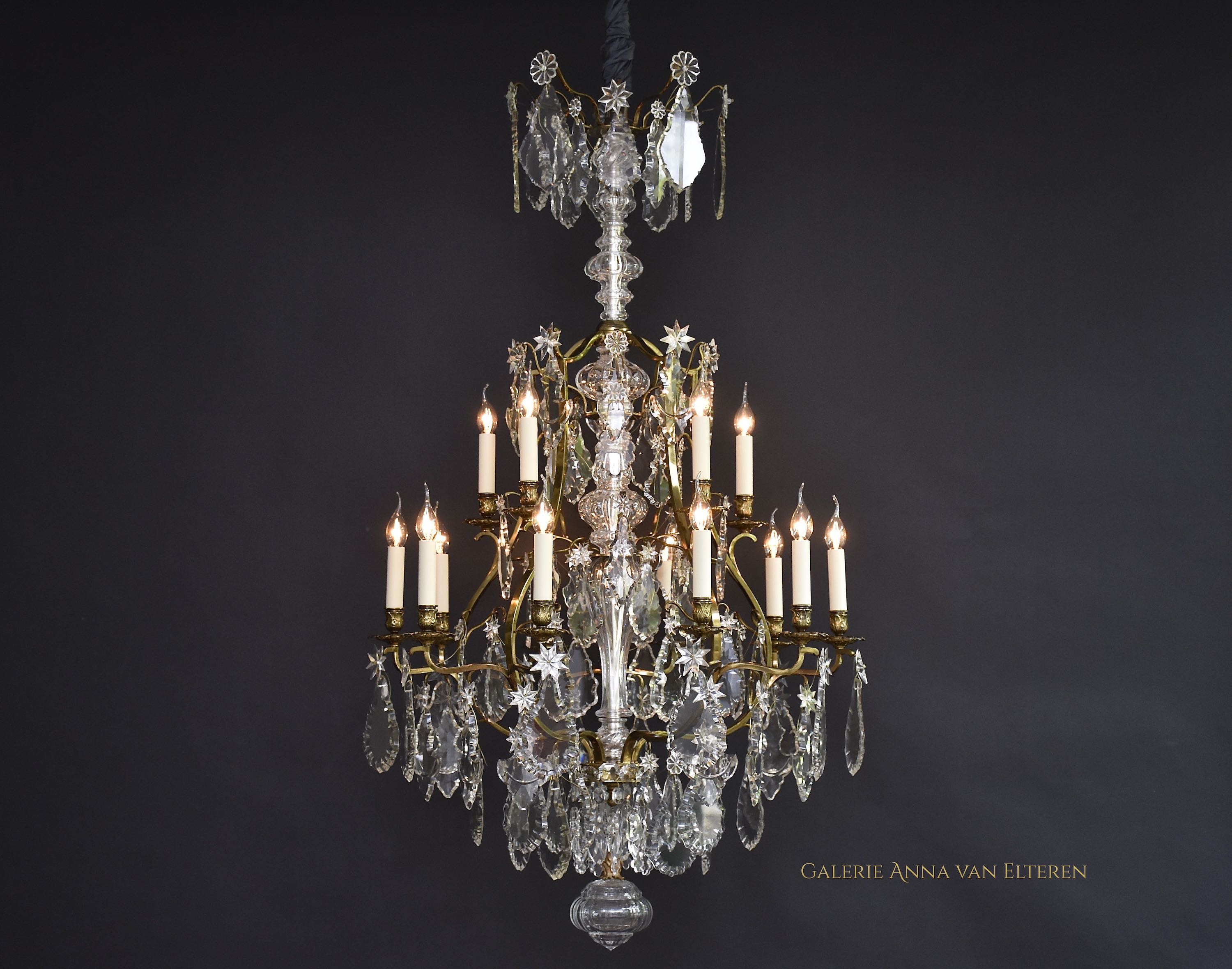 Large Baccarat chandelier