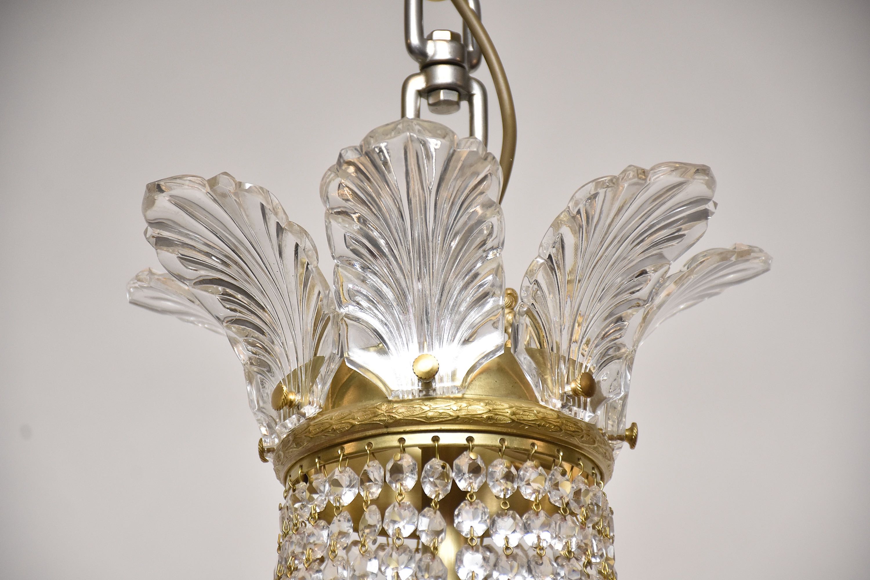 Antiker französischer Kronleuchter im Stil von Louis XVI