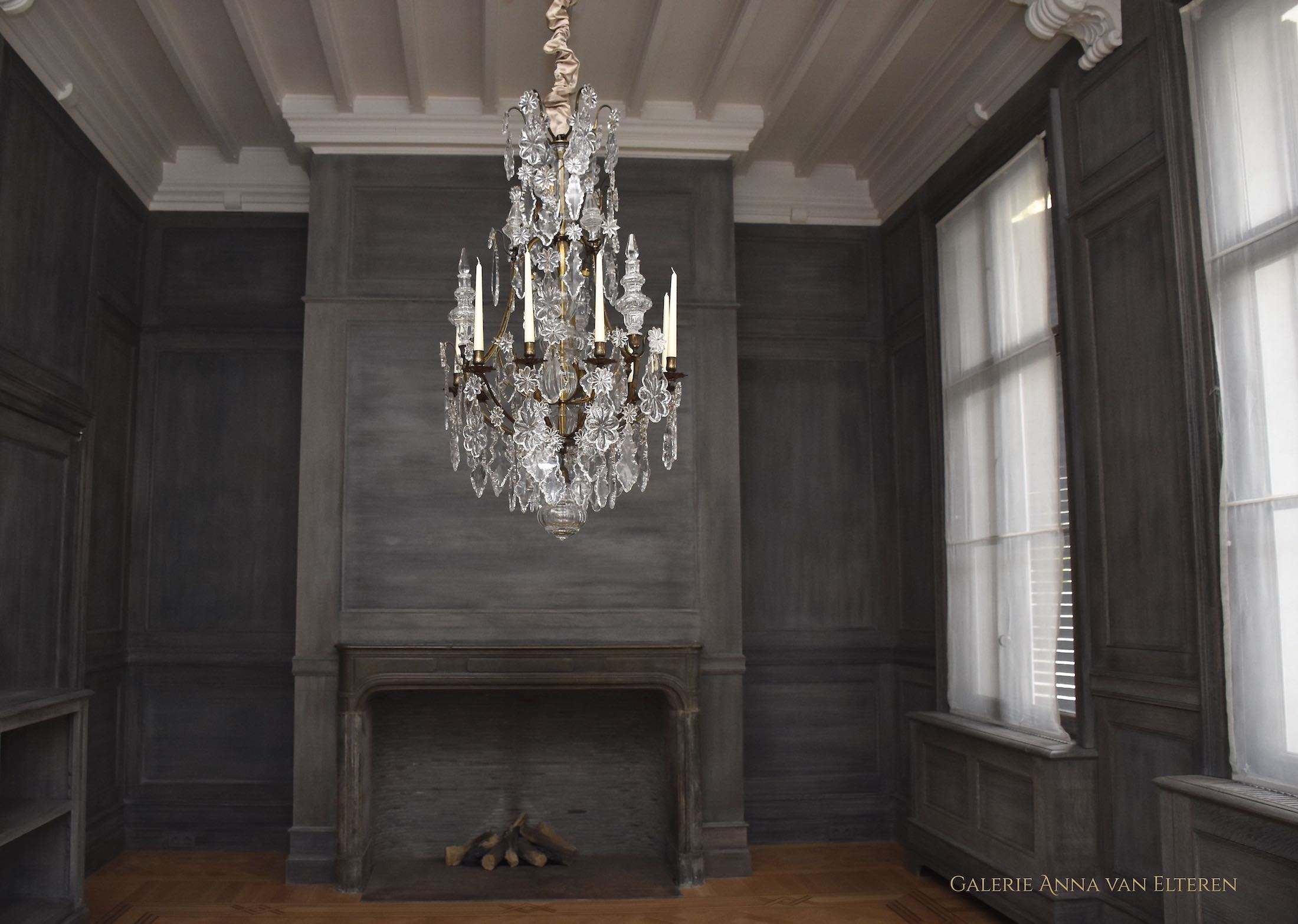 19th c. Chandelier with Baccarat crystals