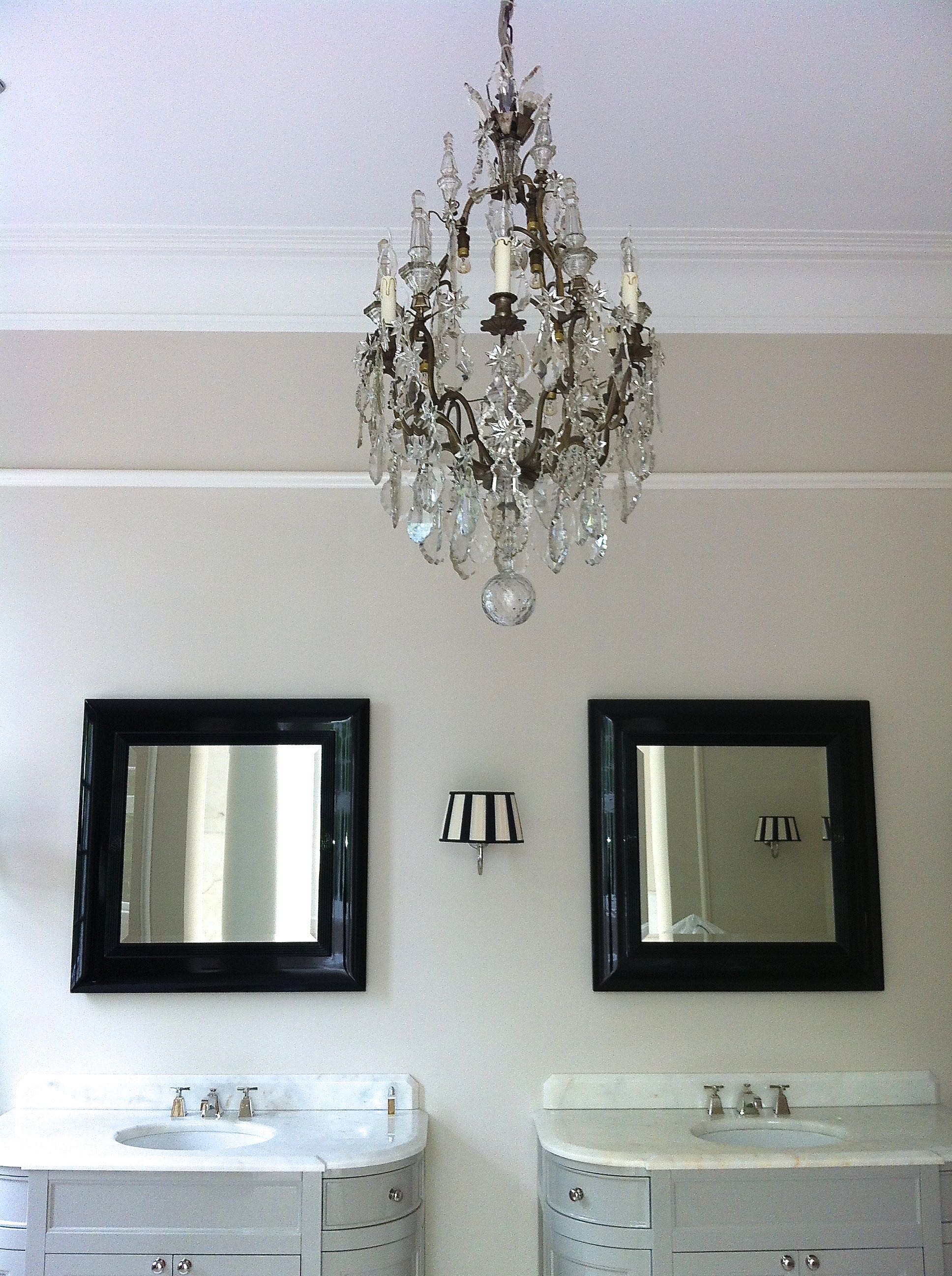 French chandelier in the bathroom