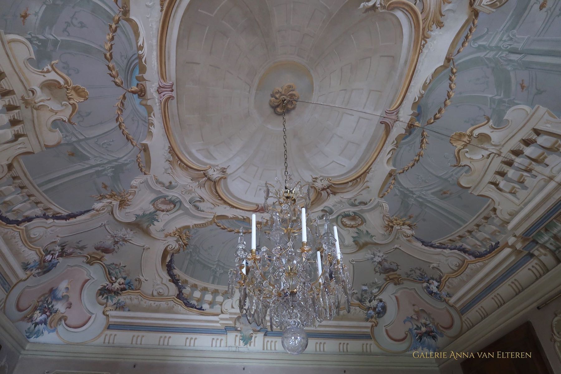 Gilt bronze chandelier Louis XV period