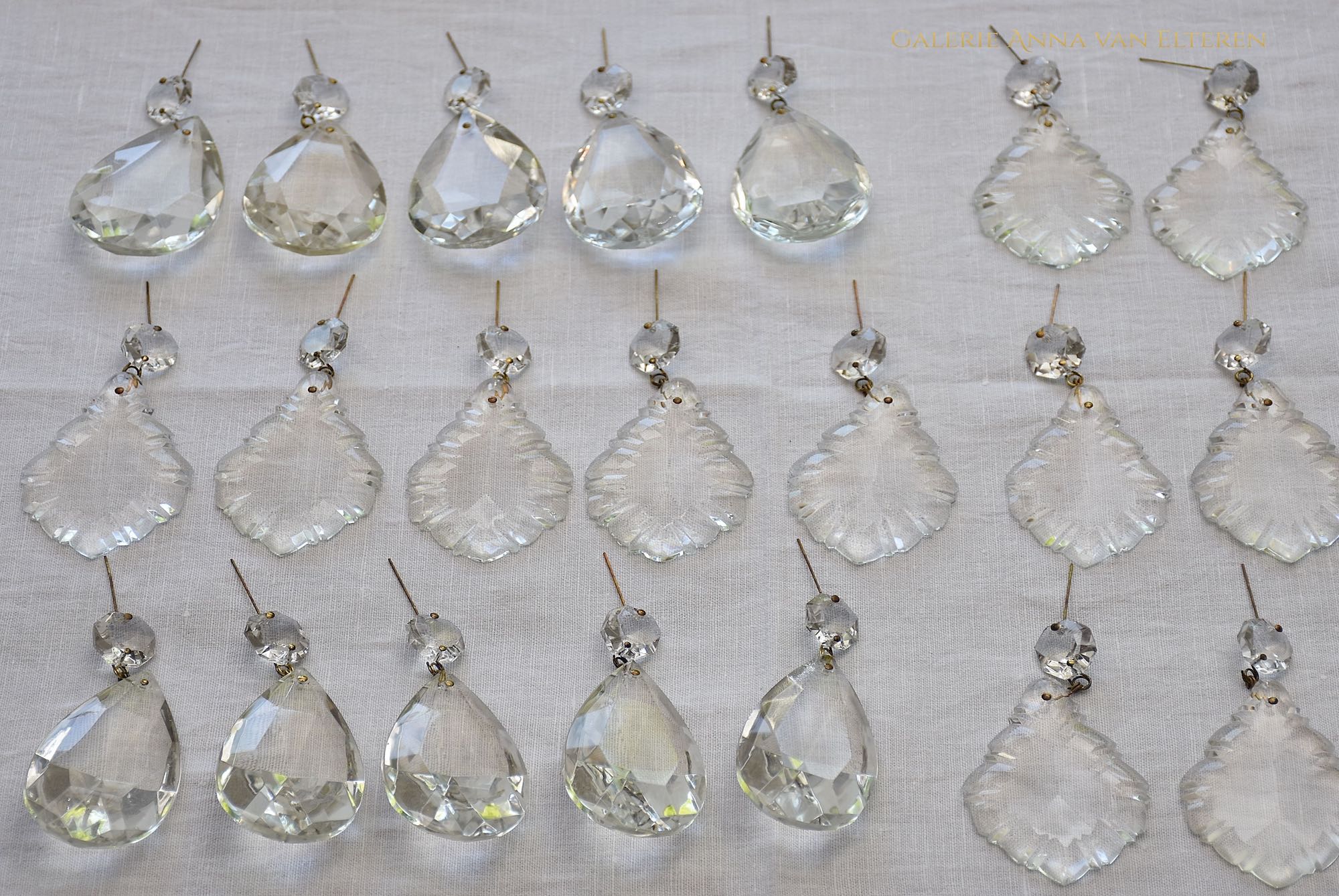 crystal pendants get new brass wire- Restoration process