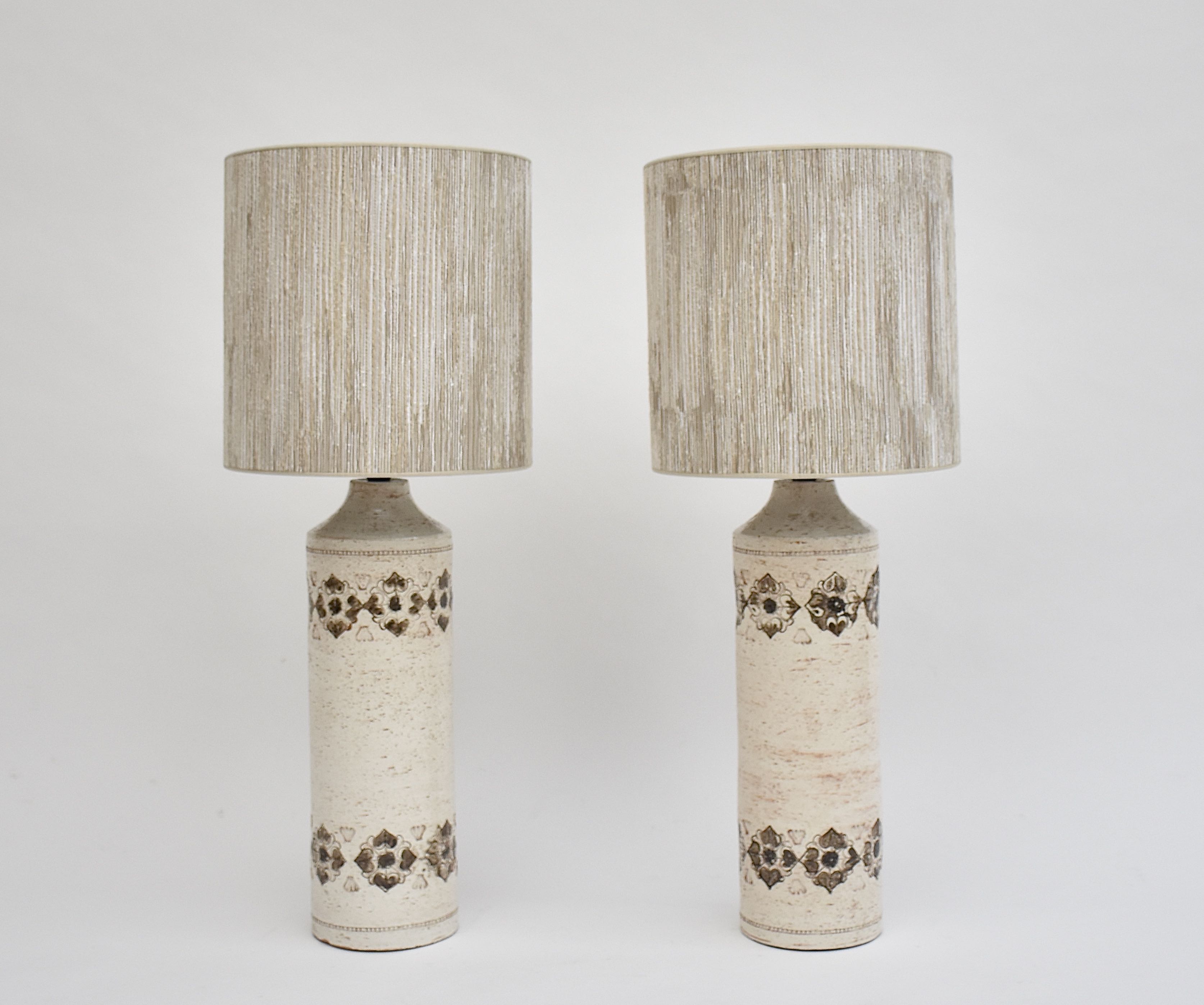 Grote  witte mid-century keramische tafellampen van Bitossi